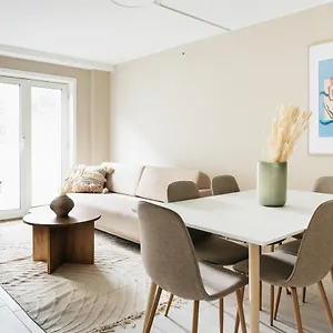  Apartamento Urban - Stylish Scandinavian Gem With French Balcony Noruega
